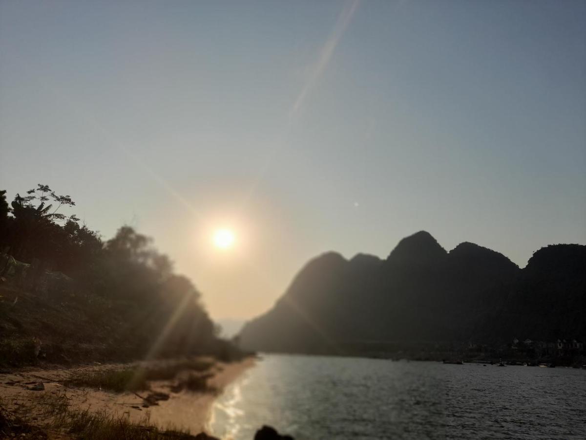 Carambola Bungalow Phong Nha Buitenkant foto