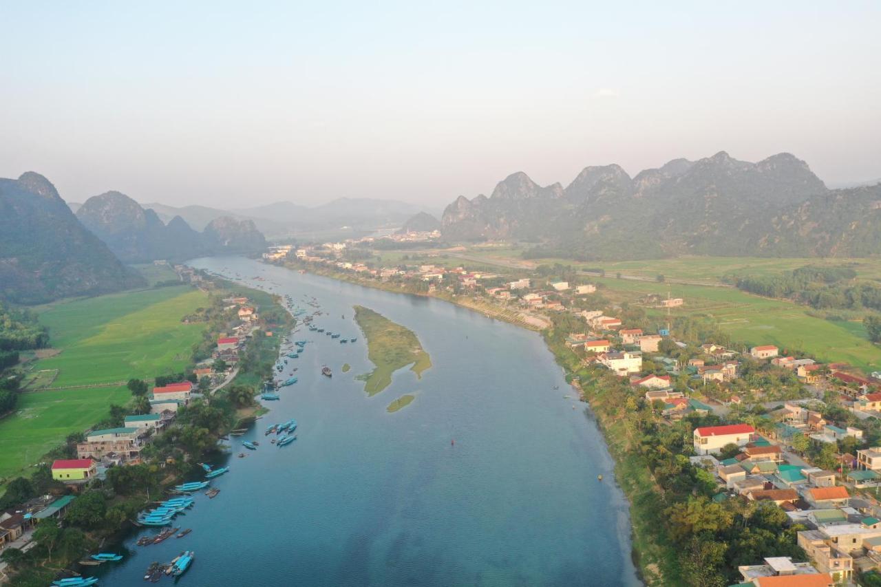 Carambola Bungalow Phong Nha Buitenkant foto