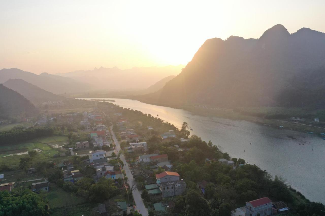 Carambola Bungalow Phong Nha Buitenkant foto