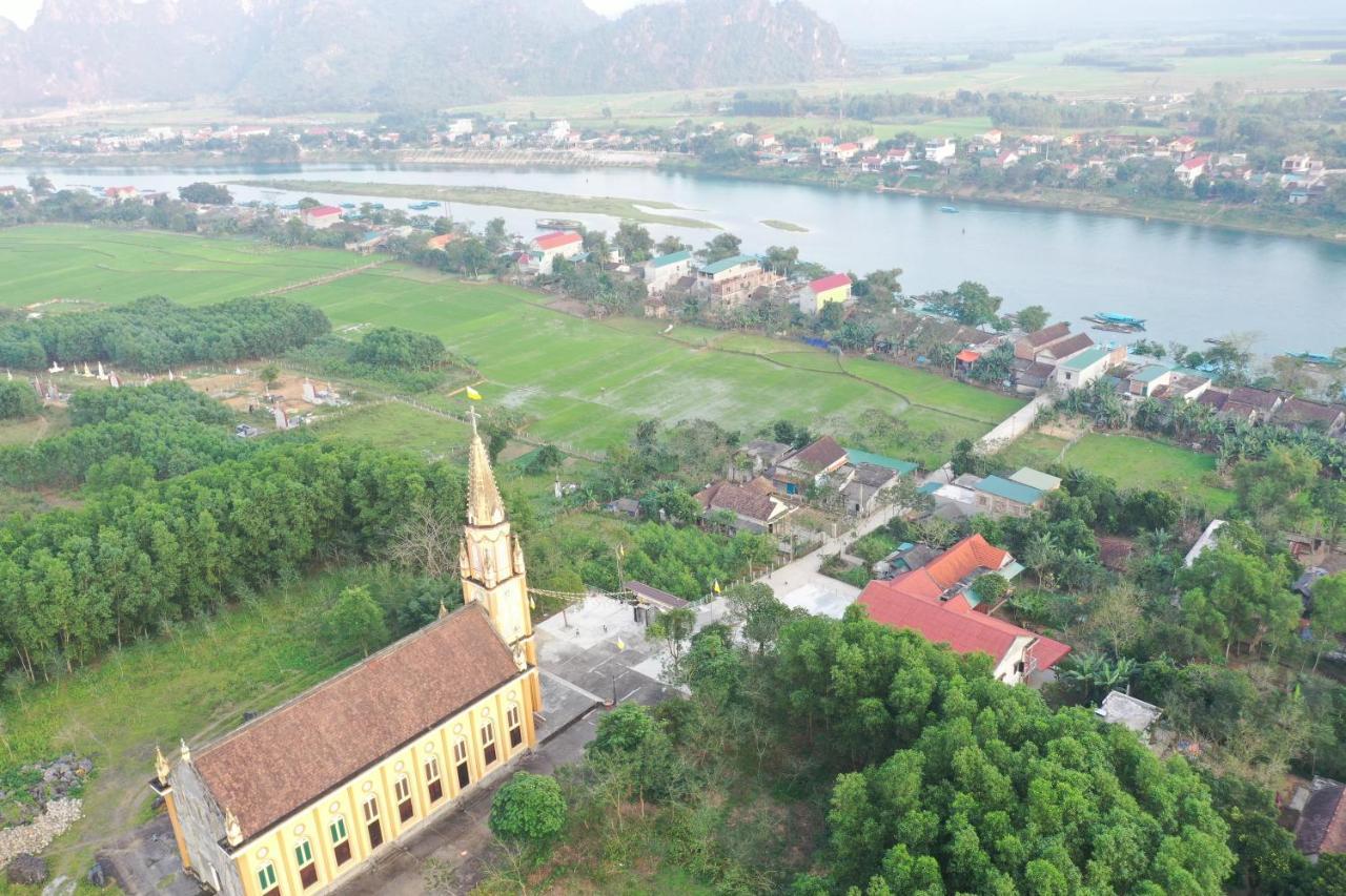 Carambola Bungalow Phong Nha Buitenkant foto
